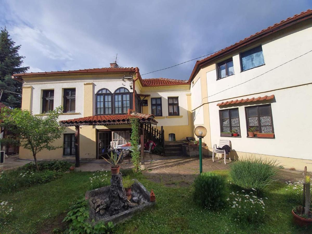 Garickina Kuca Apartment Pirot Exterior photo